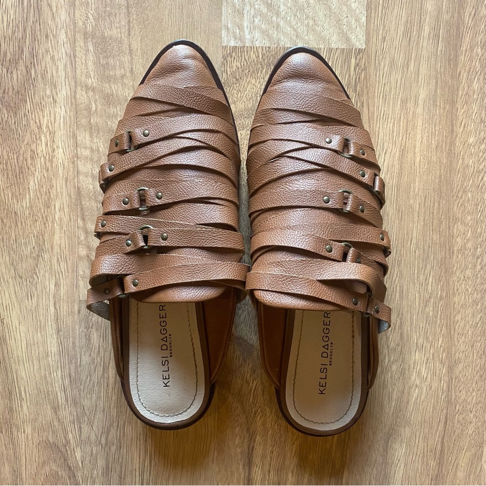Anthro Kelsi Dagger Brooklyn Pointy Toe Mule
